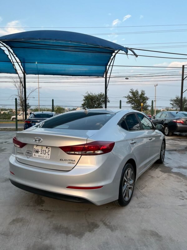 ELANTRA