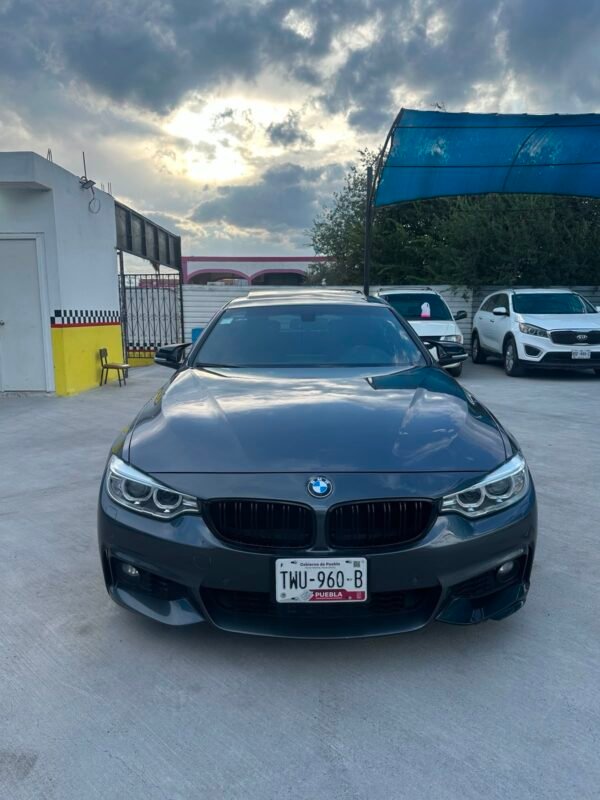 BMW 440i