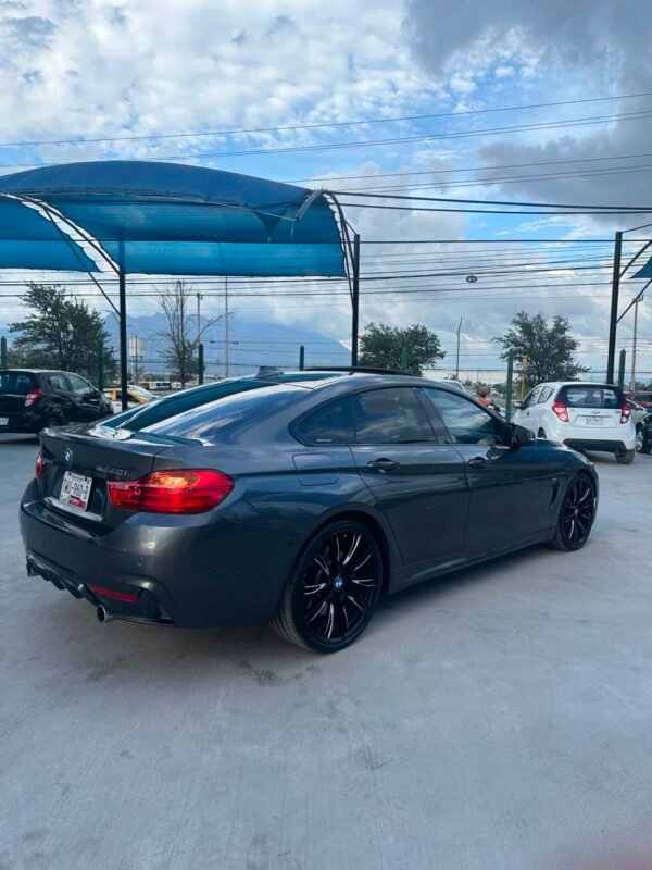 BMW 440i