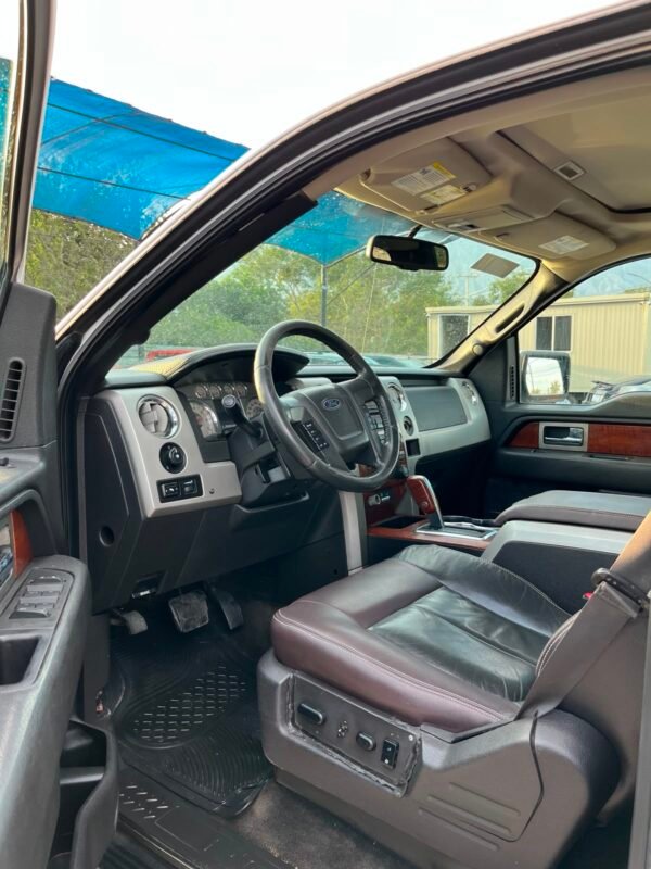 F-150 LARIAT