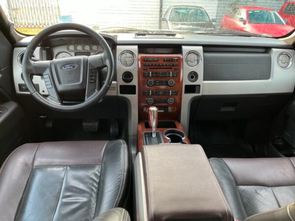 F-150 LARIAT