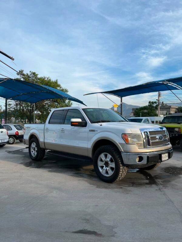 F-150 LARIAT